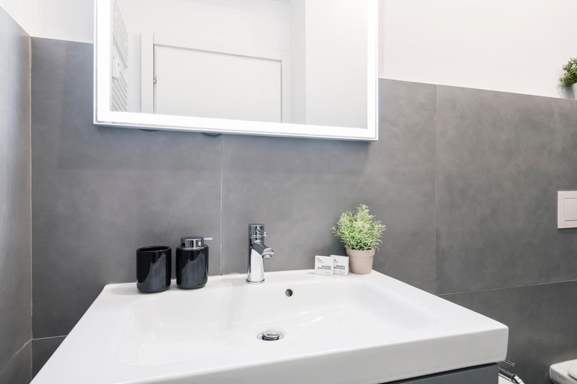 114 - Amazing Flat Fully Furnished In P.Ta Romana Mediolan Zewnętrze zdjęcie